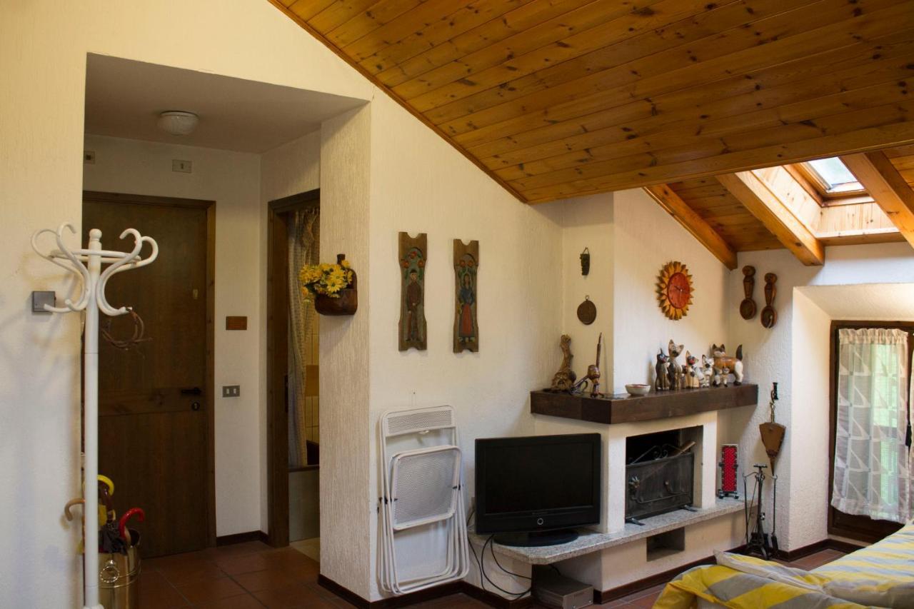 Tettuccio Montesole Aparthotel Ponte Di Legno Bagian luar foto