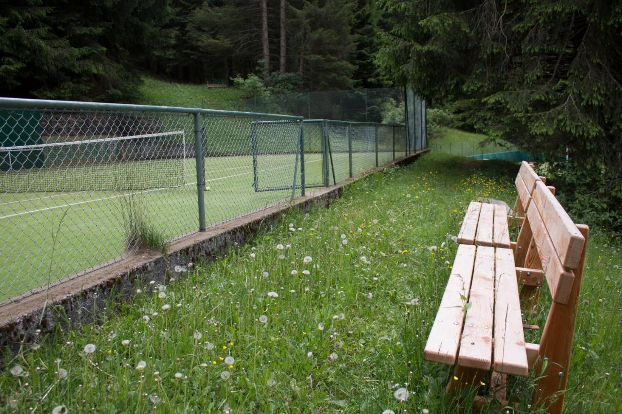 Tettuccio Montesole Aparthotel Ponte Di Legno Bagian luar foto